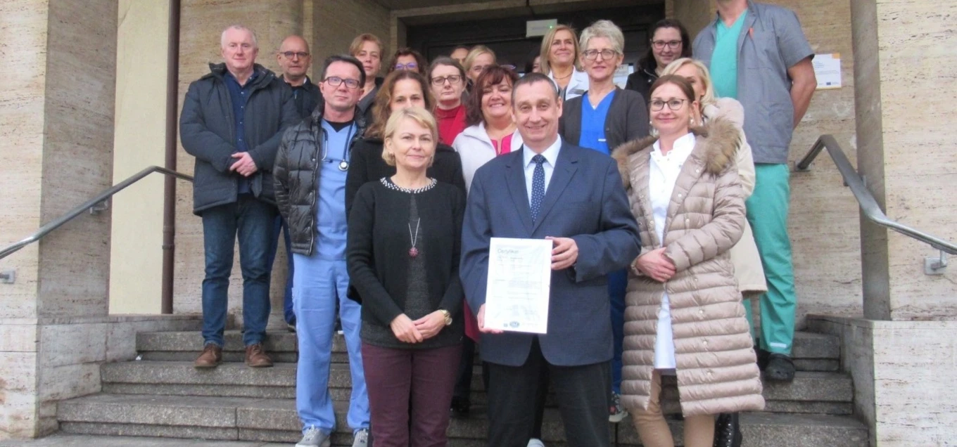 SZPITAL MIEJSKI NR 4 W GLIWICACH Z CERTYFIKATEM W ZAKRESIE SPEŁNIENIA WYMAGAŃ NORMY ISO 9001